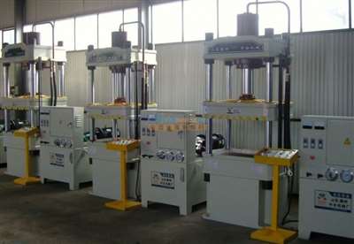 四柱液壓機 滕州鼎潤鍛壓機械廠